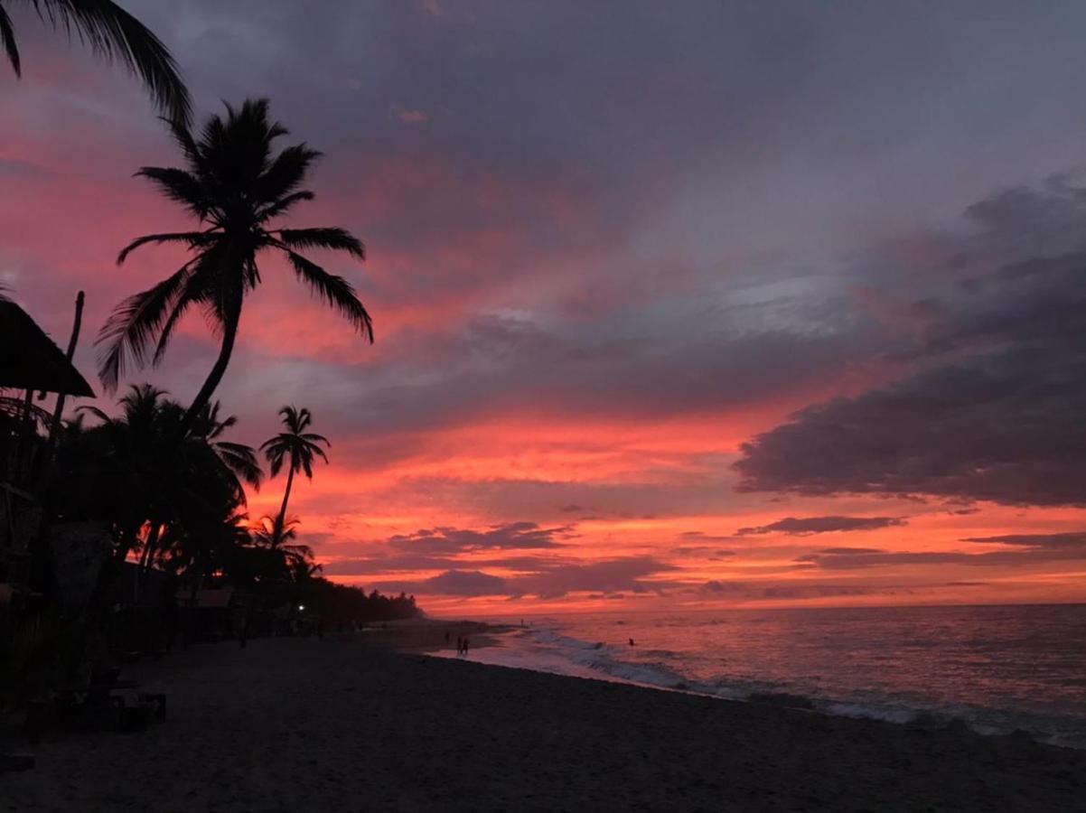 Chill And Surf Mendihuaca Hotel Guachaca Ngoại thất bức ảnh