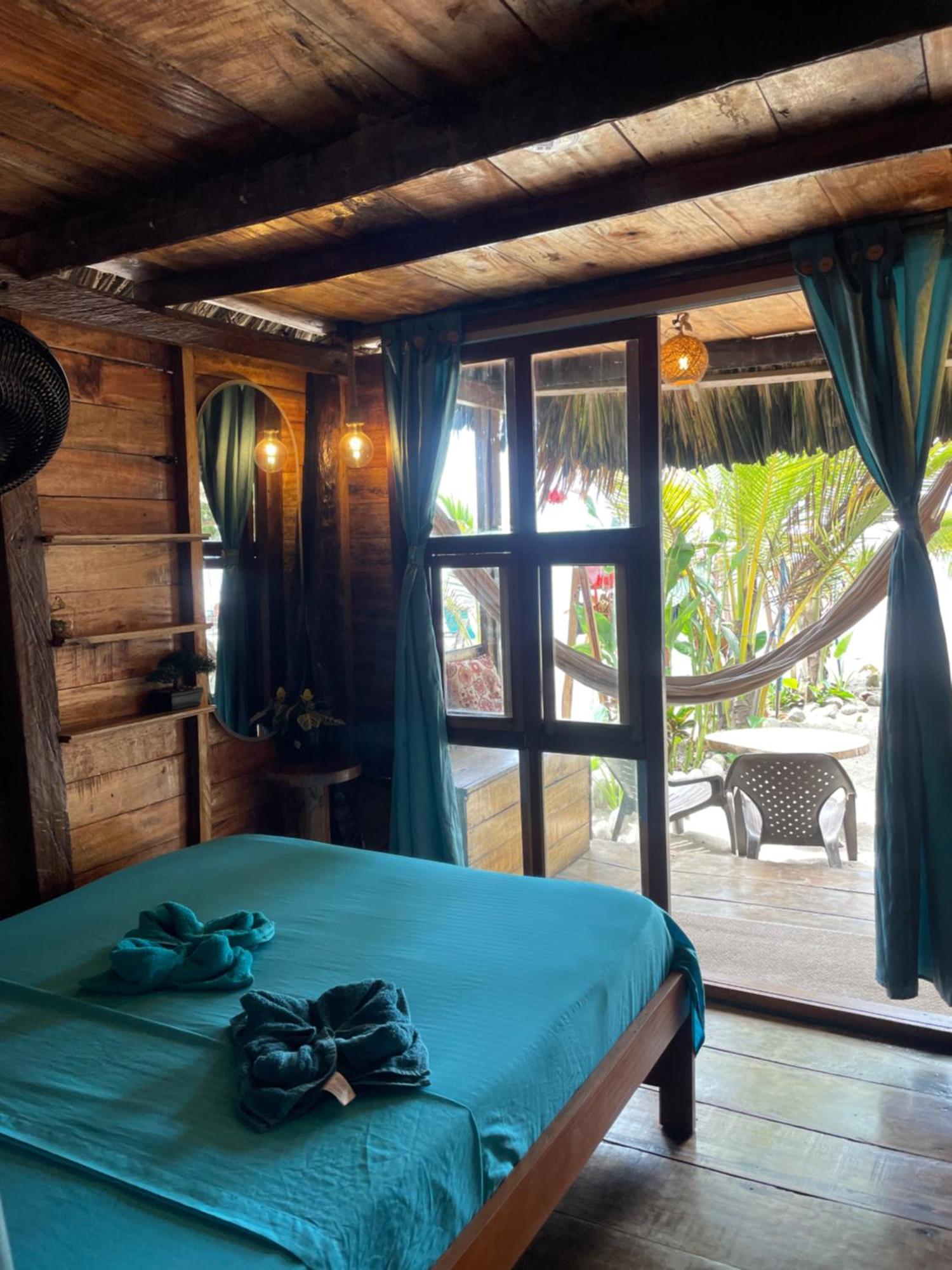 Chill And Surf Mendihuaca Hotel Guachaca Ngoại thất bức ảnh