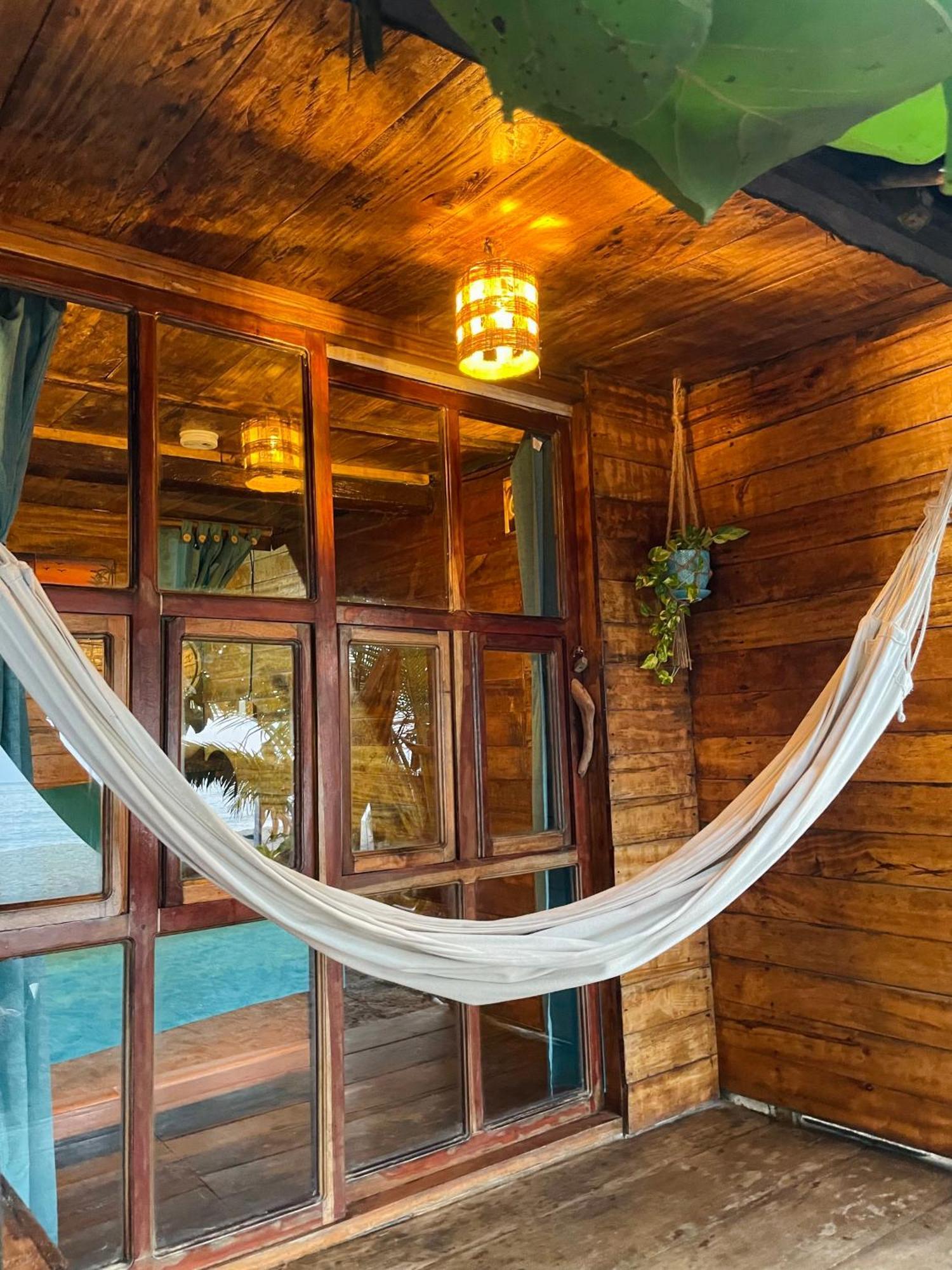 Chill And Surf Mendihuaca Hotel Guachaca Ngoại thất bức ảnh