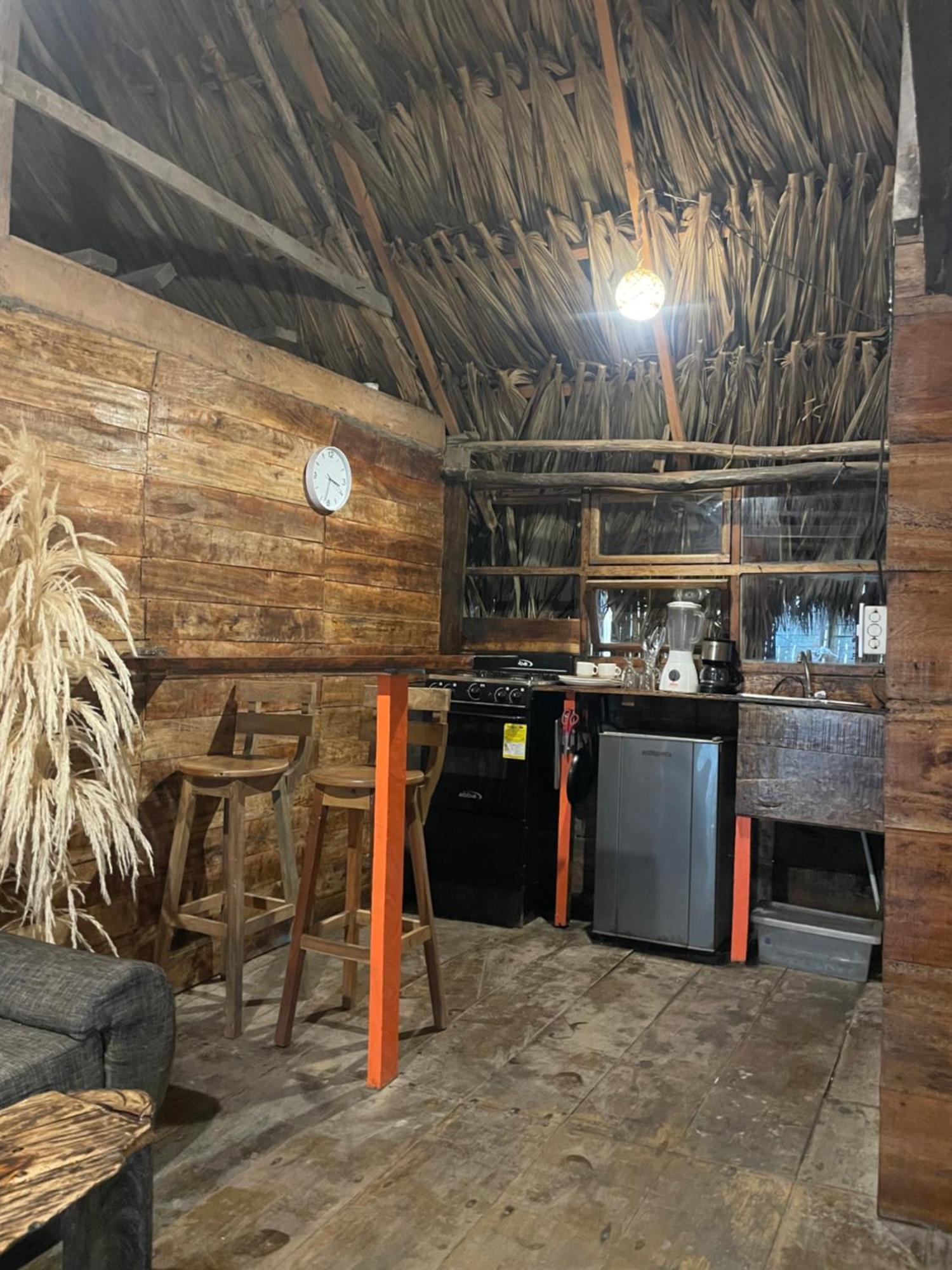 Chill And Surf Mendihuaca Hotel Guachaca Ngoại thất bức ảnh